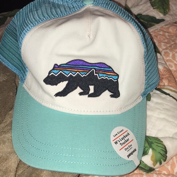 Patagonia Accessories - Patagonia trucker hat